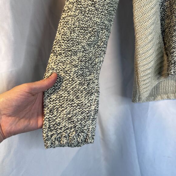 RD Style Cowl Neck Knit Two Tone Sweater Pullover Cozy Size Medium Casual Edgy - Picture 4 of 10